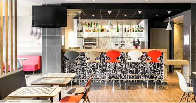 Ibis Paris Porte de Bagnolet 2**