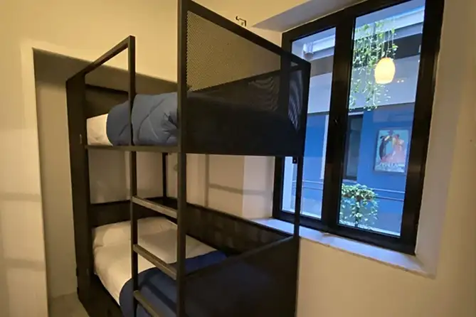 JOY Setas Coworking Hostel Sevilla