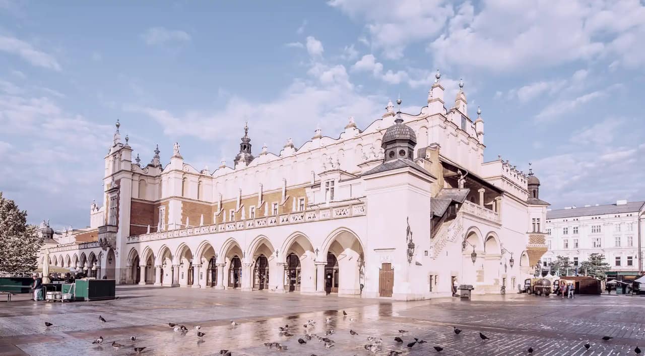 Cracovia a tu aire – Programa flexible para colegios