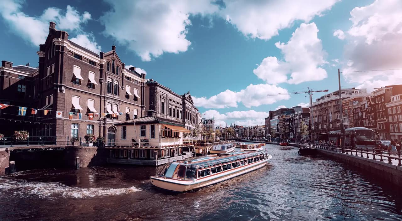 Ámsterdam: ciudad de tulipanes – Viaje fin de curso escolar