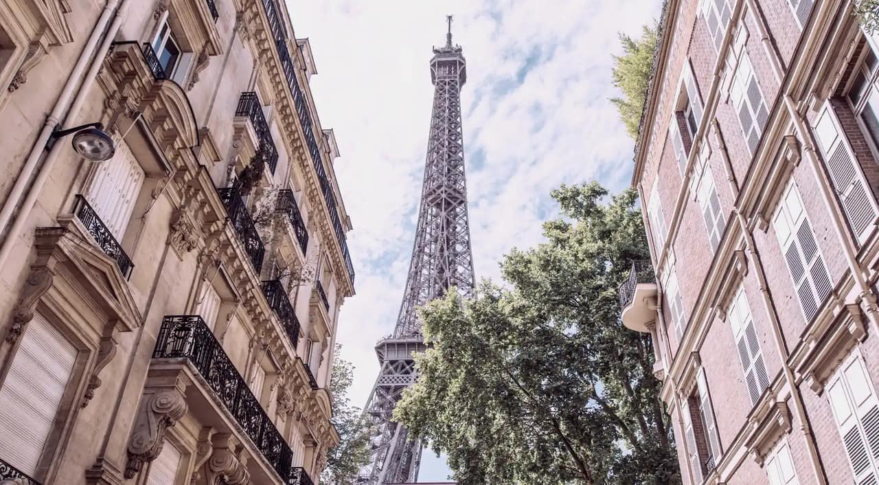 París misterioso – Historia y leyendas para jóvenes