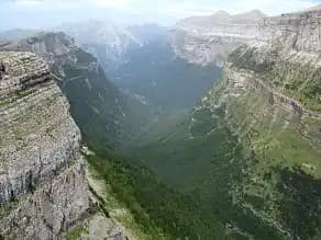 Pirineo Aragonés: Paisajes únicos – Excursión educativa para estudiantes