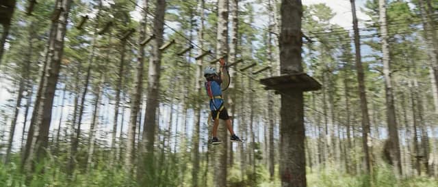 Cazorla aventura – Viaje fin de curso con tirolina y paintball