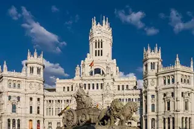 Madrid a tu aire – Viaje flexible para colegios o institutos