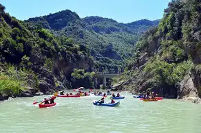 Multiaventura en el Pirineo Aragonés – Viaje educativo para estudiantes