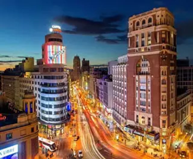 Madrid al completo – Programa educativo en grupo