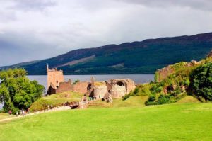 Visita a Lago Ness en un Viaje de Fin de Curso a Escocia